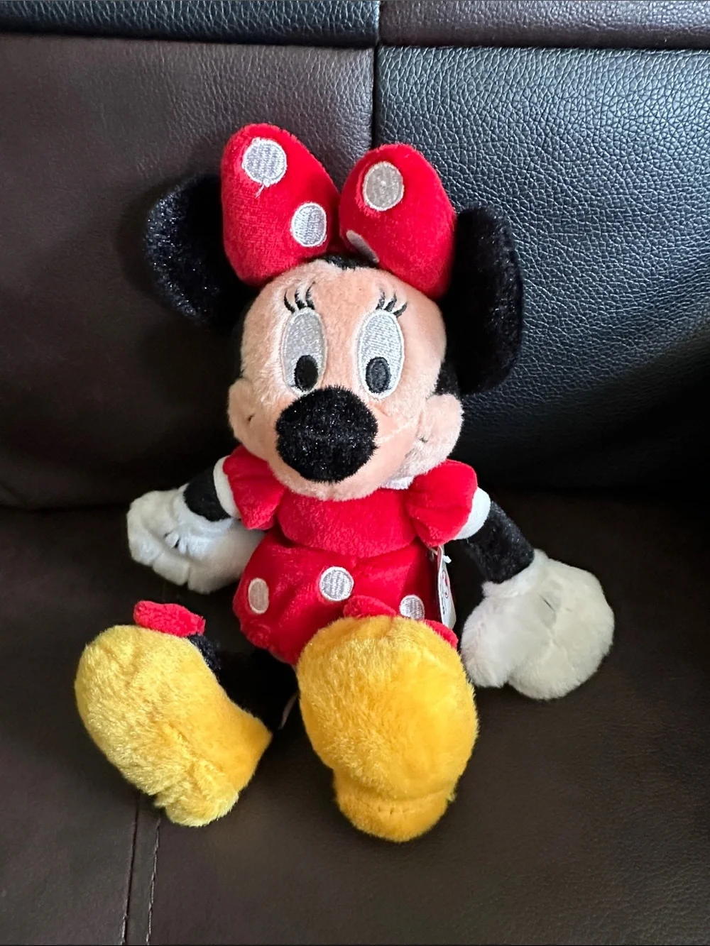 Disney Minnie Mouse Plush Toy (NWT)